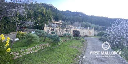 Real Estates picture 0 Ref. Nr. 70011