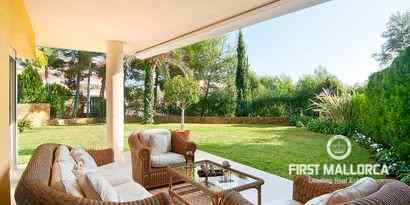 Real Estates picture 0 Ref. 52213