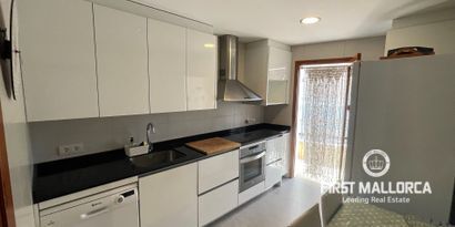 Real Estates picture 4 Ref. R22522