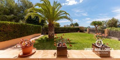 Real Estates picture 12 Ref. 75313