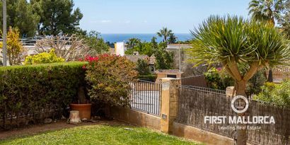 Real Estates picture 1 Ref. 75313