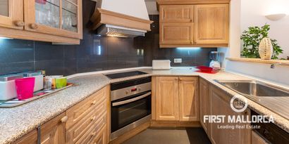 Real Estates picture 6 Ref. 75313