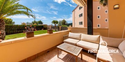 Real Estates picture 3 Ref. 75313