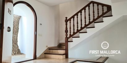Inmobiliaria picture 5 Ref. Nº. R11297