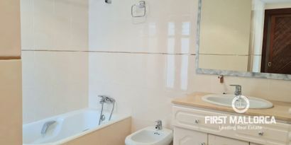 Inmobiliaria picture 15 Ref. Nº. R11297