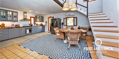 Inmobiliaria picture 4 Ref. Nº. 76558