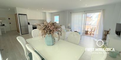 Real Estates picture 1 Ref. R22743