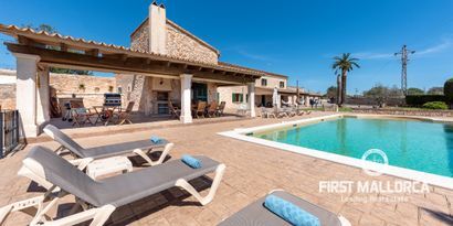 Real Estates picture 2 Ref. 76612