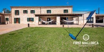 Real Estates picture 4 Ref. 76612