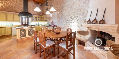 Real Estates picture 8 Ref. 76612