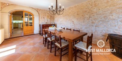 Real Estates picture 11 Ref. 76612