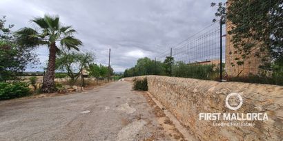 Real Estates picture 17 Ref. R22889