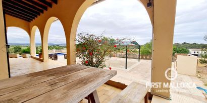 Real Estates picture 12 Ref. R22889