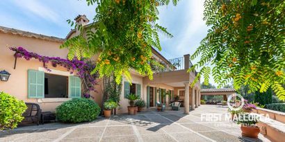 Inmobiliaria picture 0 Ref. Nº. 77049