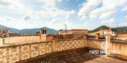 Real Estates picture 4 Ref. 65633