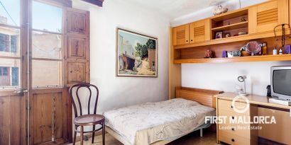 Real Estates picture 6 Ref. 65633