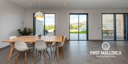 Real Estates picture 6 Ref. 77081