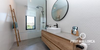 Real Estates picture 19 Ref. 77081