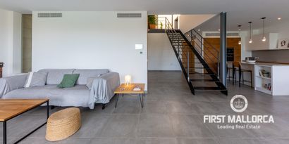 Real Estates picture 3 Ref. 77081