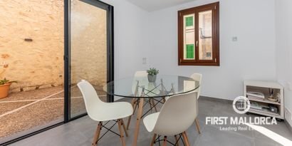 Real Estates picture 20 Ref. 77081