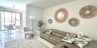 Real Estates picture 4 Ref. 77148