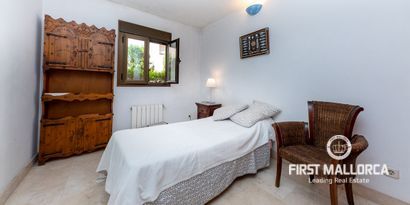 Real Estates picture 11 Ref. R23140