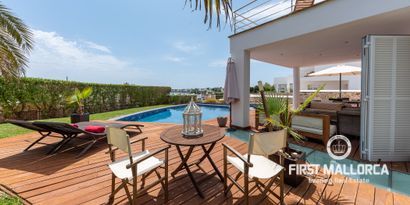 Real Estates picture 0 Ref. 77003