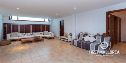 Real Estates picture 26 Ref. 77003