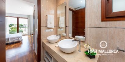 Real Estates picture 21 Ref. 77003