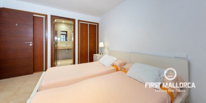 Real Estates picture 24 Ref. 77003