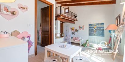 Real Estates picture 39 Ref. R16092