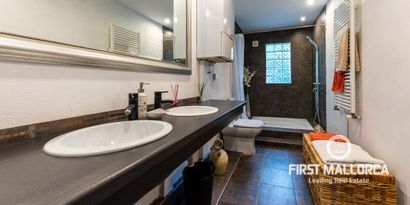 Inmobiliaria picture 21 Ref. Nº. 77063