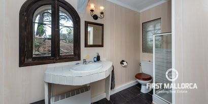 Inmobiliaria picture 20 Ref. Nº. 77063