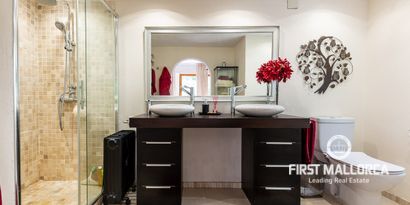 Inmobiliaria picture 18 Ref. Nº. 77063