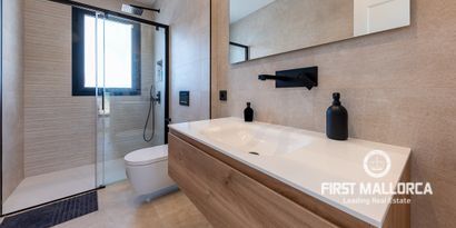 Real Estates picture 20 Ref. 77341