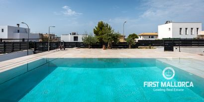 Real Estates picture 10 Ref. 77341