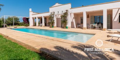 Inmobiliaria picture 1 Ref. Nº. 77290