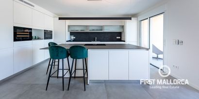 Real Estates picture 6 Ref. 77062