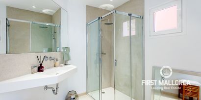 Real Estates picture 12 Ref. 76108