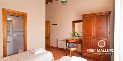 Real Estates picture 17 Ref. R23755