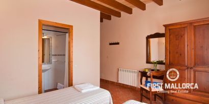 Real Estates picture 12 Ref. R23755