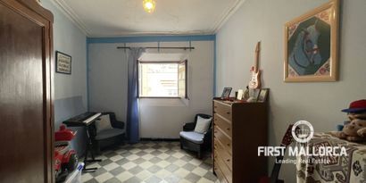 Real Estates picture 9 Ref. 77698