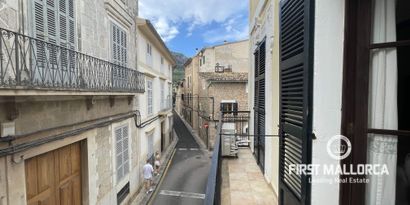 Real Estates picture 2 Ref. 77698