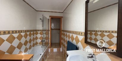 Real Estates picture 12 Ref. 77731