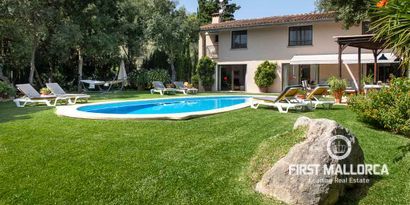 Real Estates picture 1 Ref. 75375