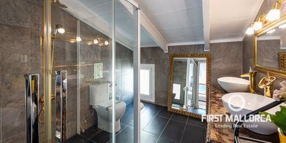 Real Estates picture 25 Ref. 77690