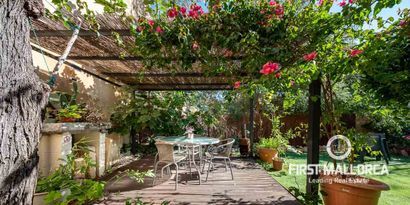 Real Estates picture 1 Ref. 77690