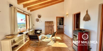 Inmobiliaria picture 8 Ref. Nº. R23647