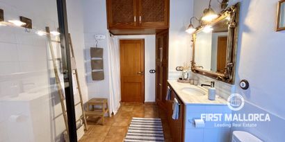 Inmobiliaria picture 12 Ref. Nº. R23647