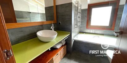 Real Estates picture 13 Ref. R15188